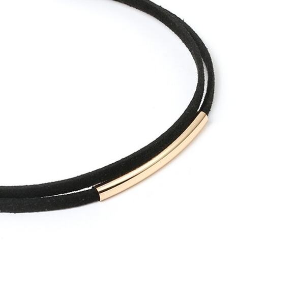 2/$30 Black Gold Choker Statement Necklace Metal Gold Tone Classic Vegan Leather - Picture 4 of 9